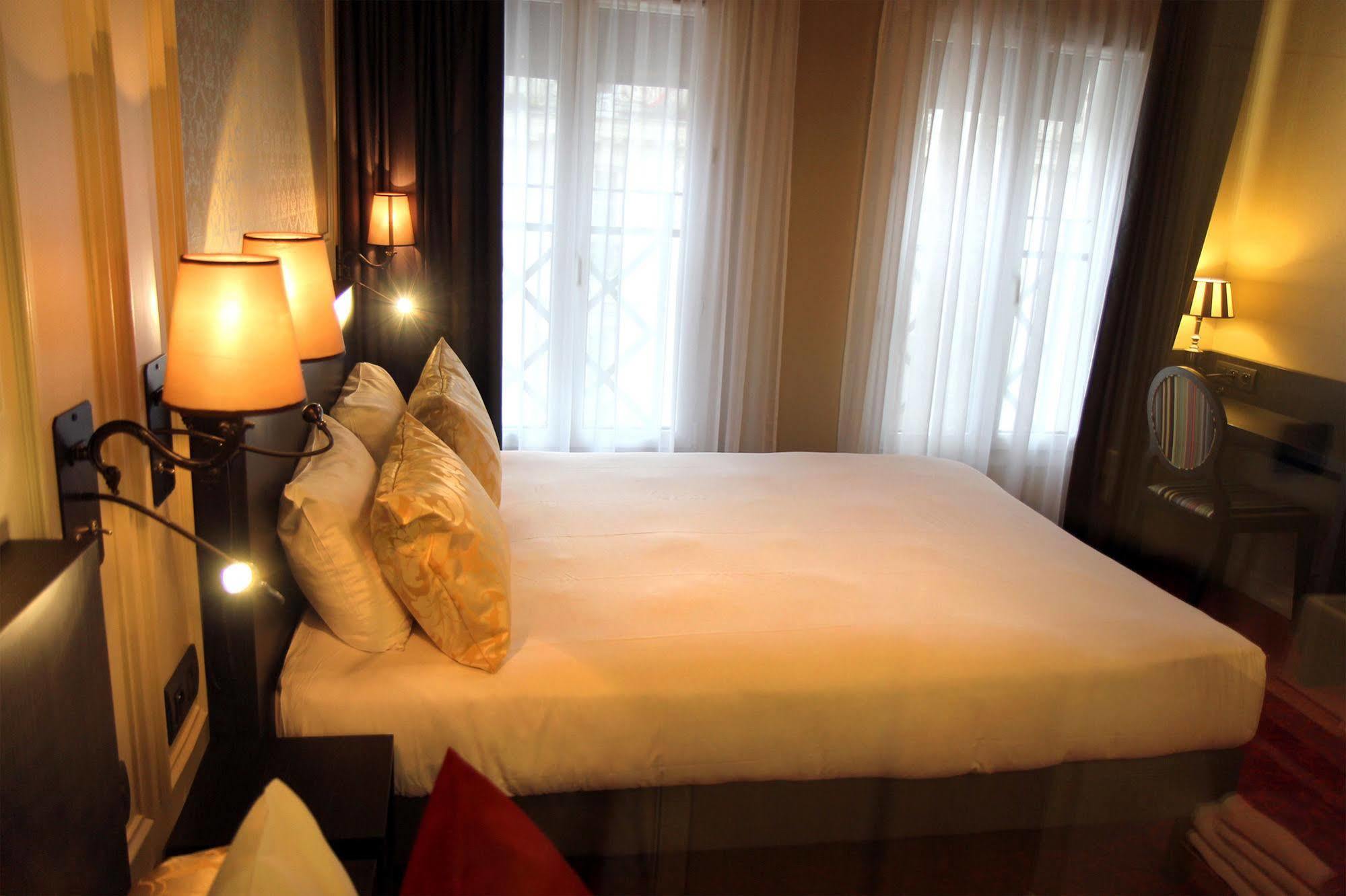 Best Western Le Montmartre - Saint Pierre Paris Dış mekan fotoğraf